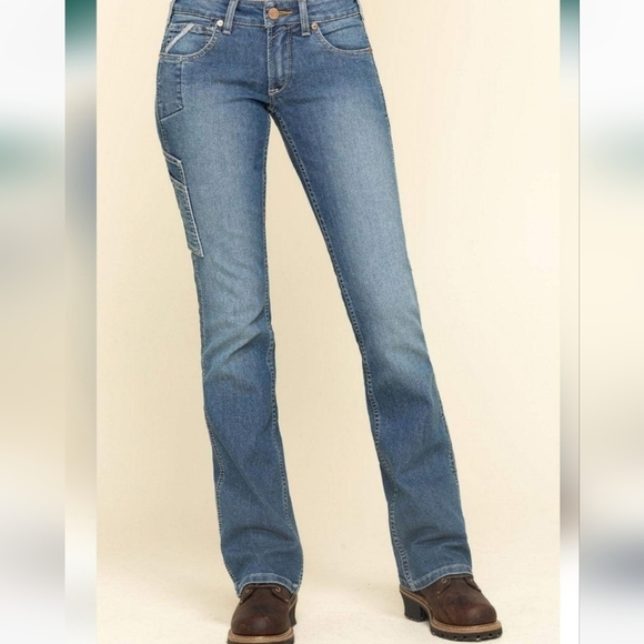 Ariat Denim - ARIAT REBAR MID RISE BOOT. NWT. 33R. STRETCH WOMENS. WORK